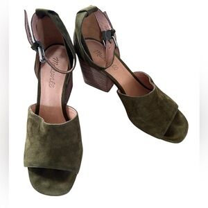 Madewell | Women’s green suede Alena stacked heel open toe ankle strap shoe sz 7
